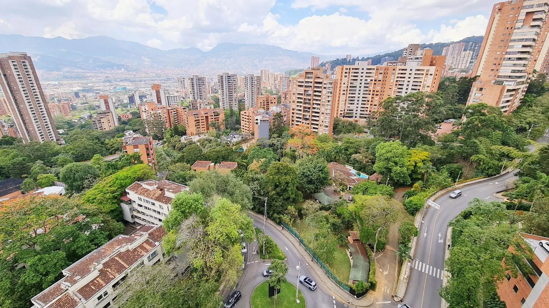 Loft Exclusivo Junto A Zona Rosa Y Malls メデジン コロンビア