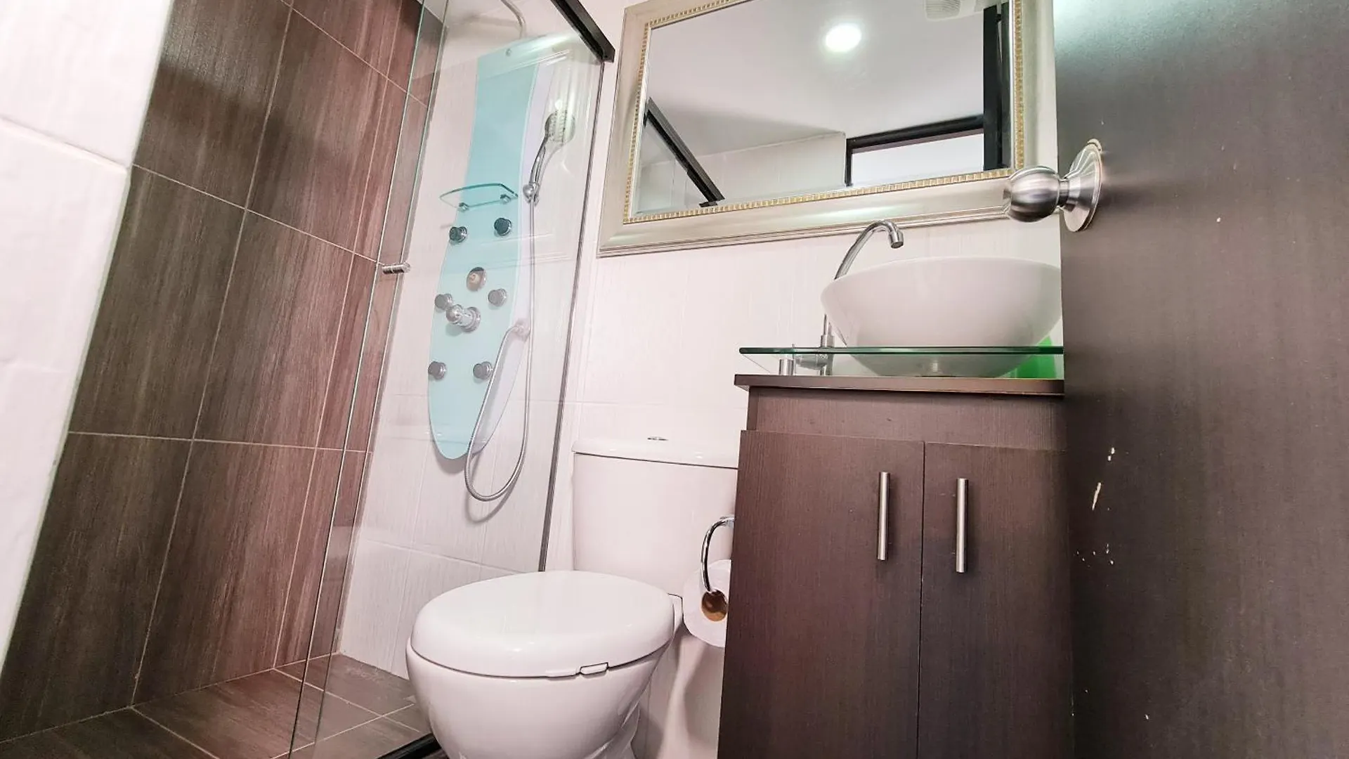 Loft Exclusivo Junto A Zona Rosa Y Malls メデジン 0*,